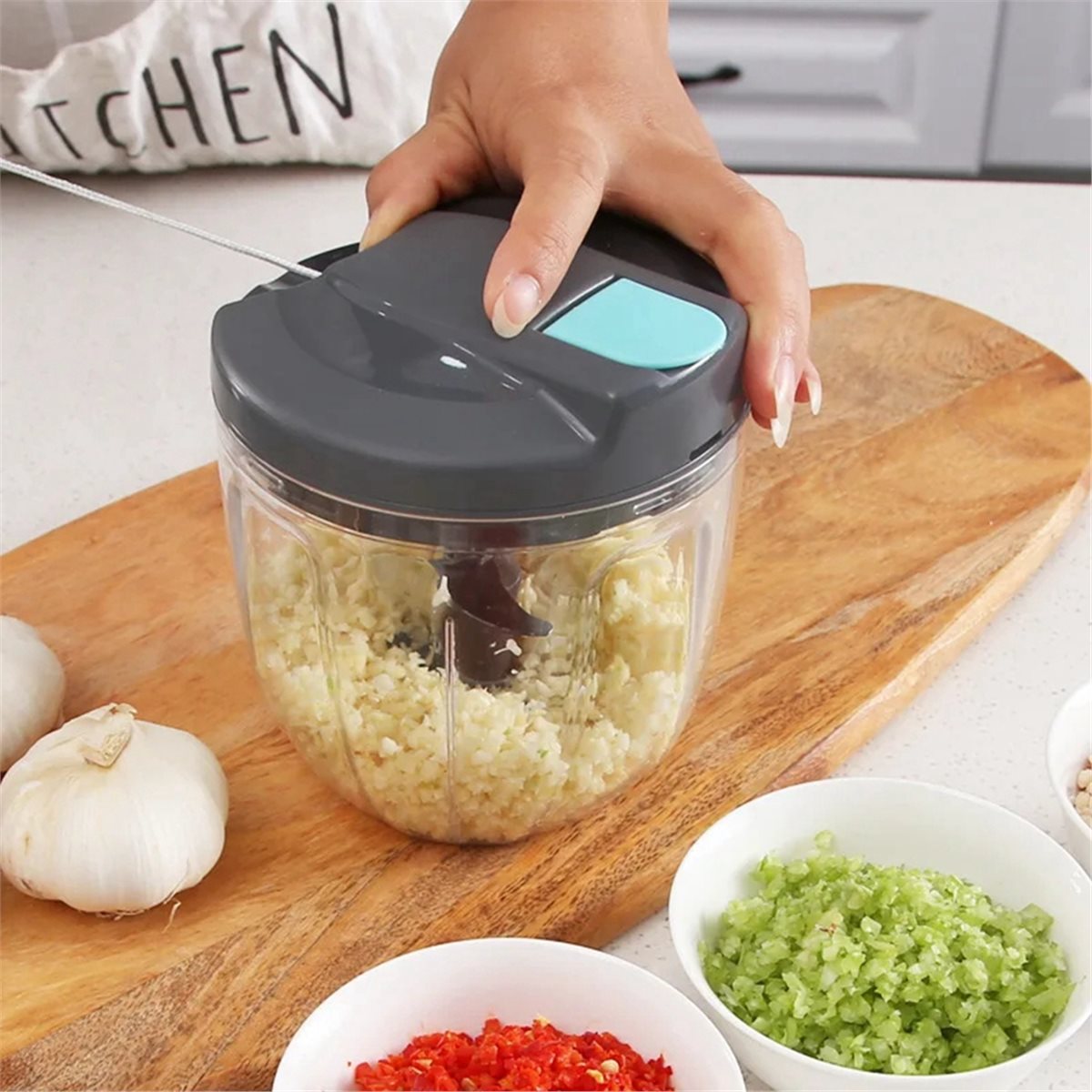 Kitchen Gadgets Vegetable Chopper - 2026 Nuovo 900ML Manuale Tritacarne Aglio