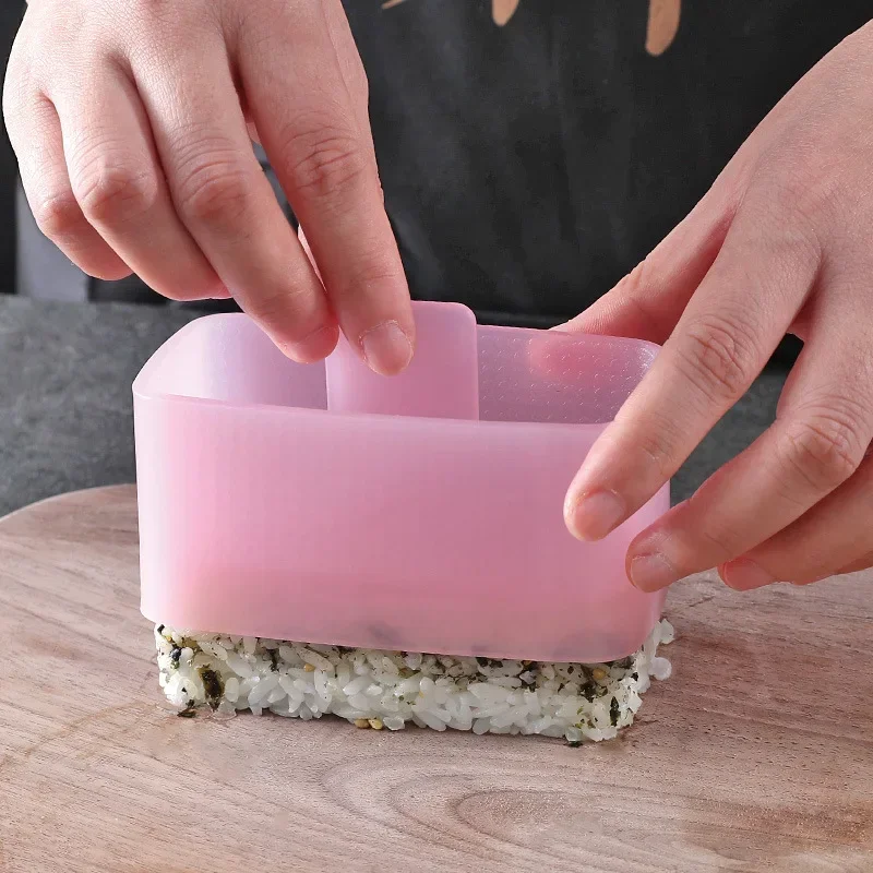 1Pc Nave Da Guerra Sushi Stamp - Kitchen Gadgets List recensione e prezzo
